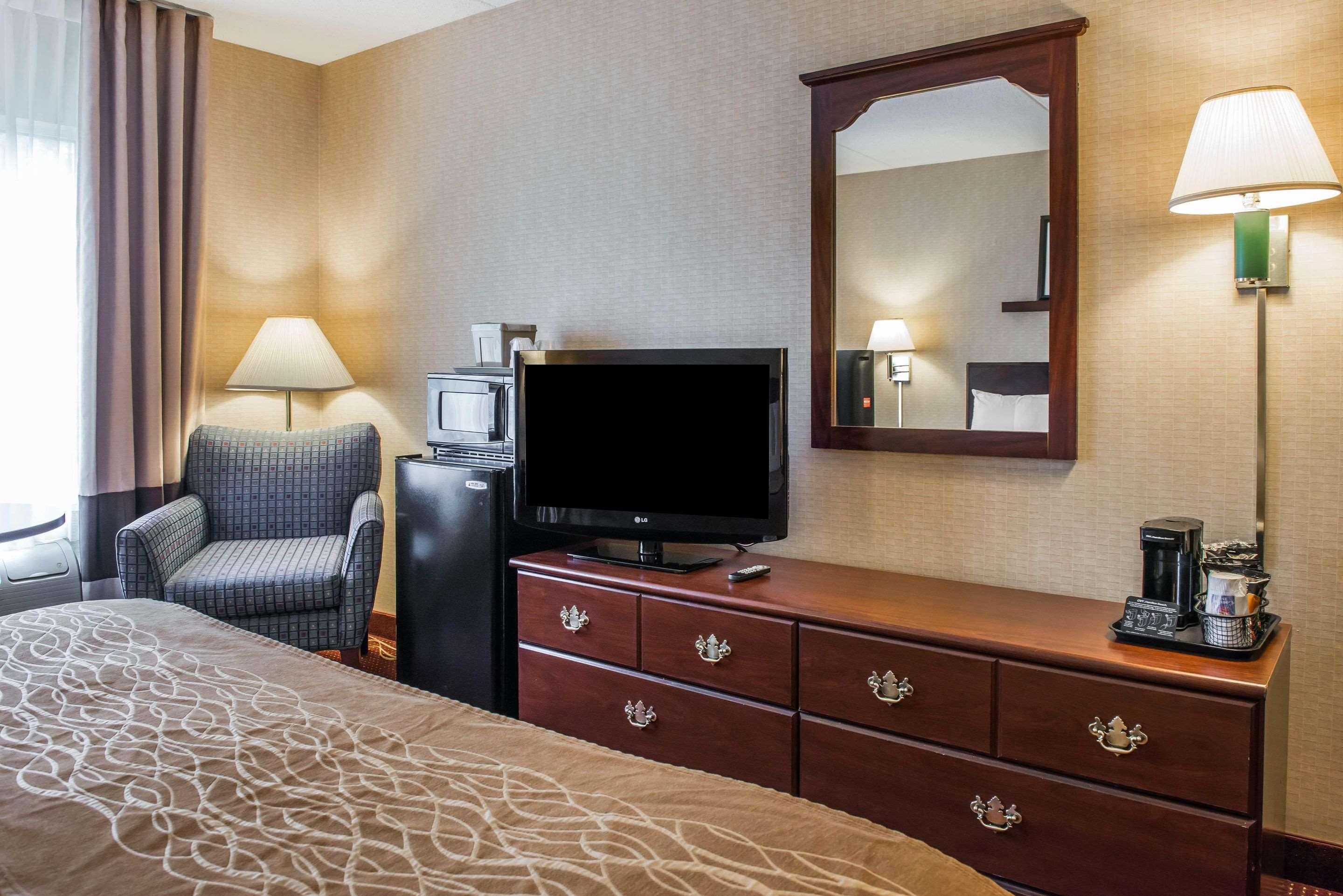 Comfort Inn Meadowlands Washington Bagian luar foto