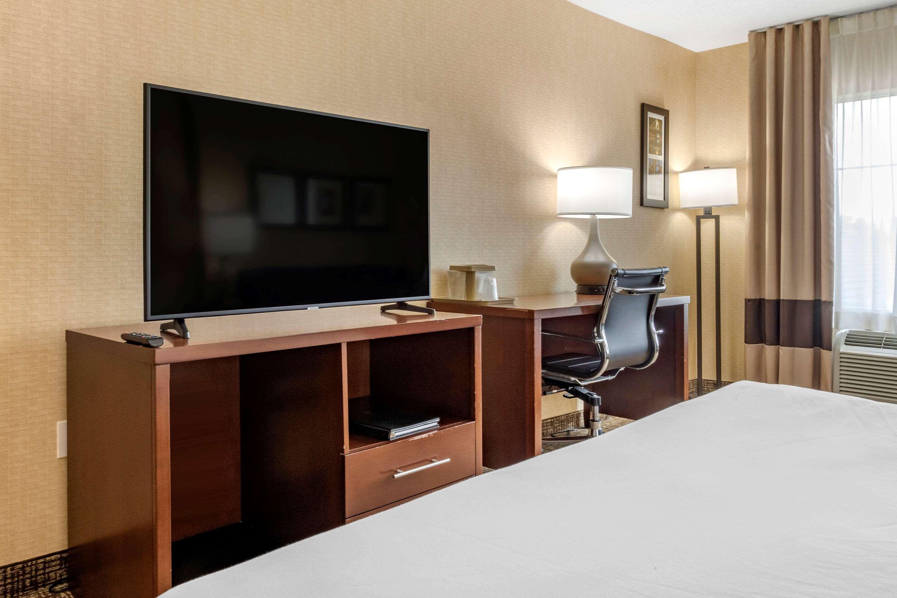 Comfort Inn Meadowlands Washington Bagian luar foto