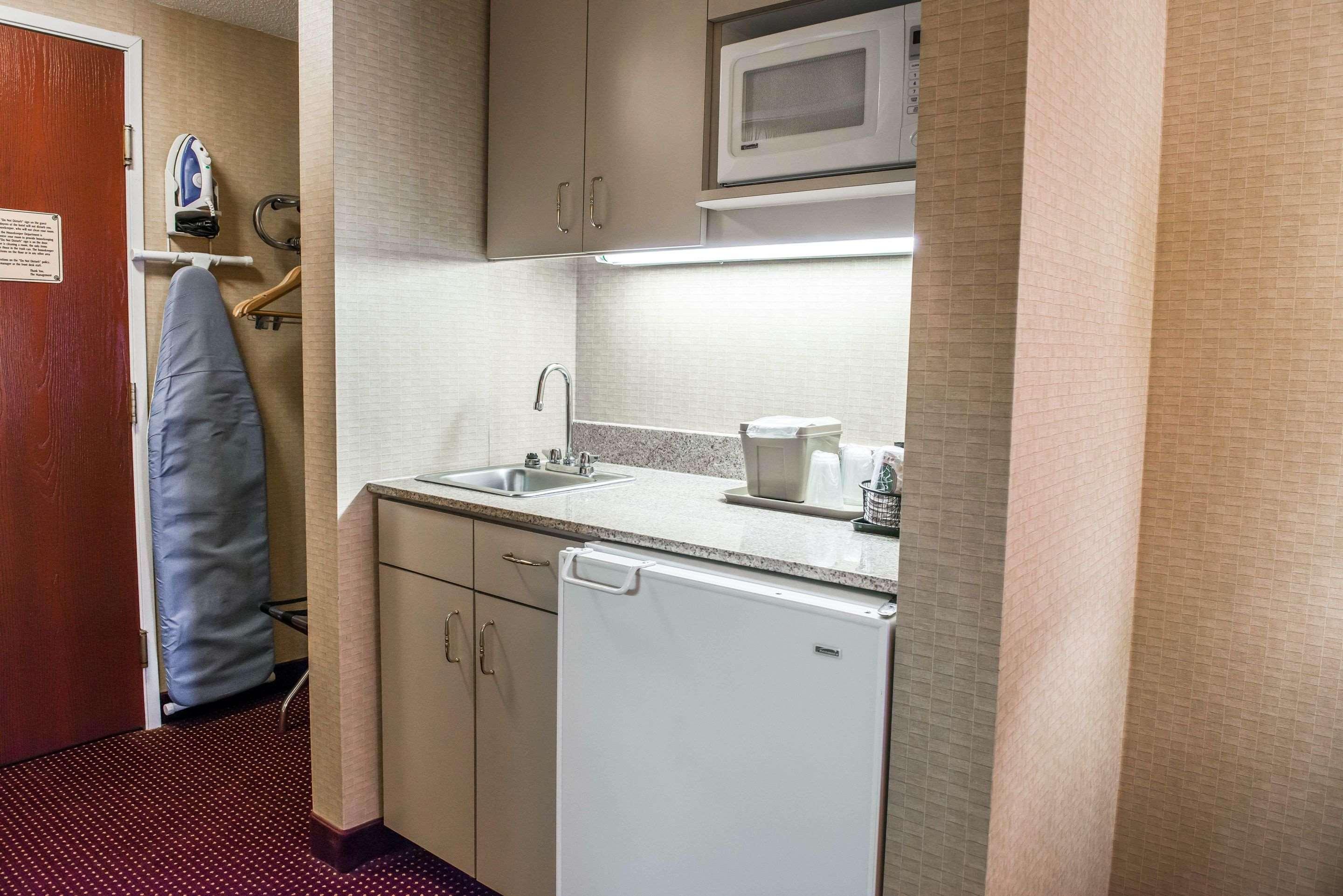 Comfort Inn Meadowlands Washington Bagian luar foto